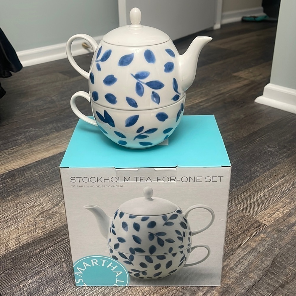 Marta Steward tea for one set